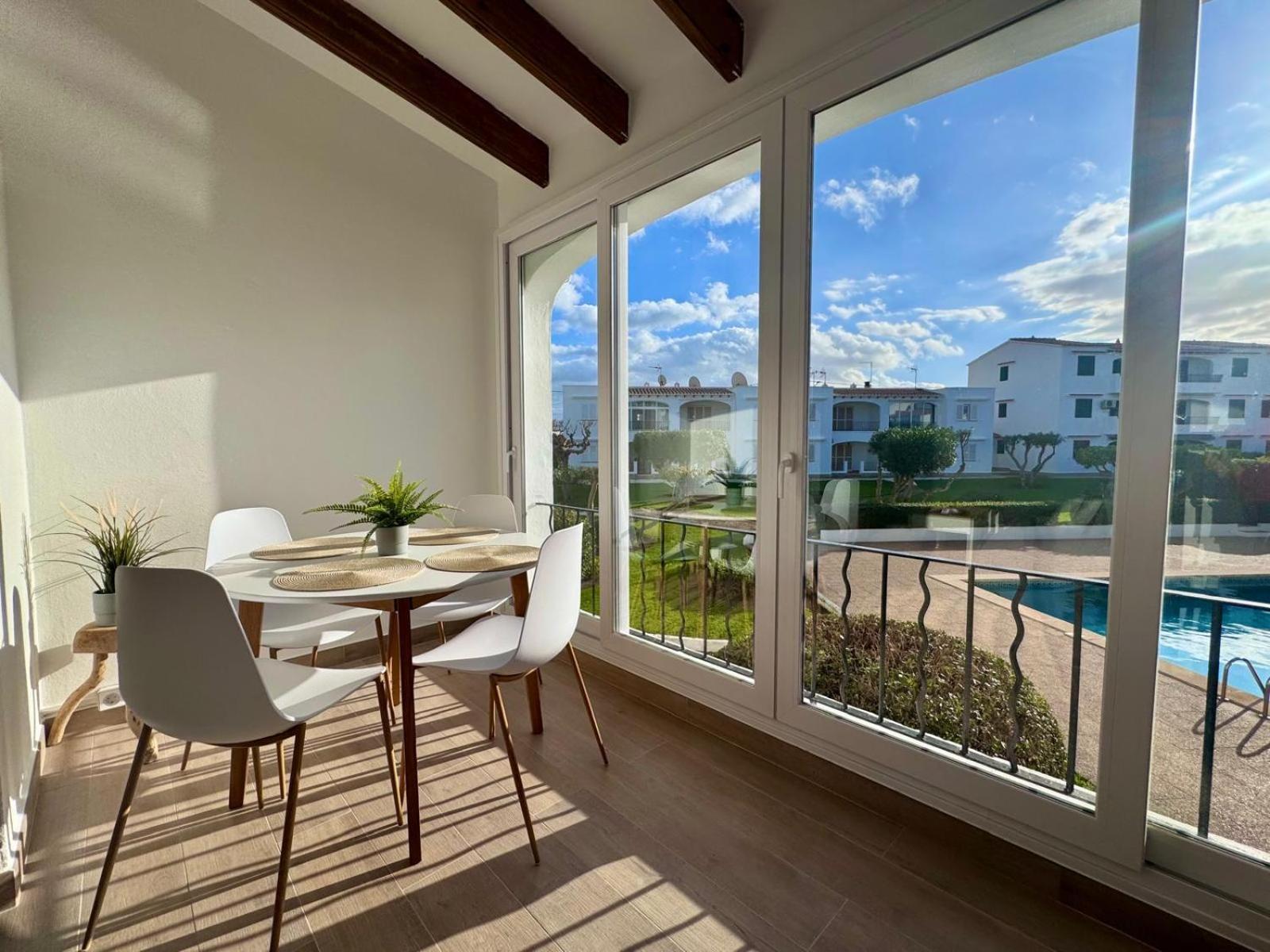 Precioso apartamento residencial con piscina Cala En Porter  Luaran gambar