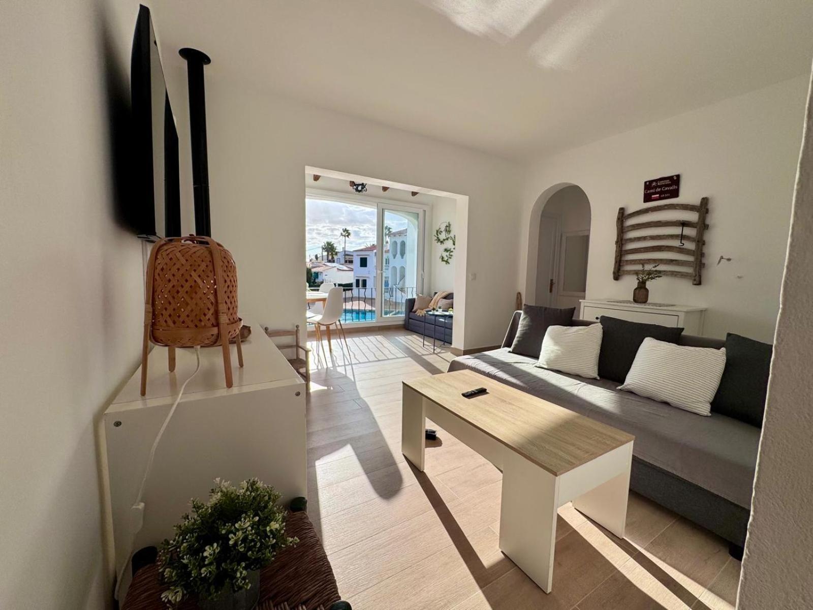 Precioso apartamento residencial con piscina Cala En Porter  Luaran gambar